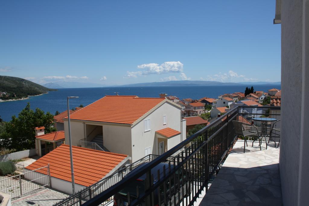 Apartments Suker Trogir Exteriér fotografie