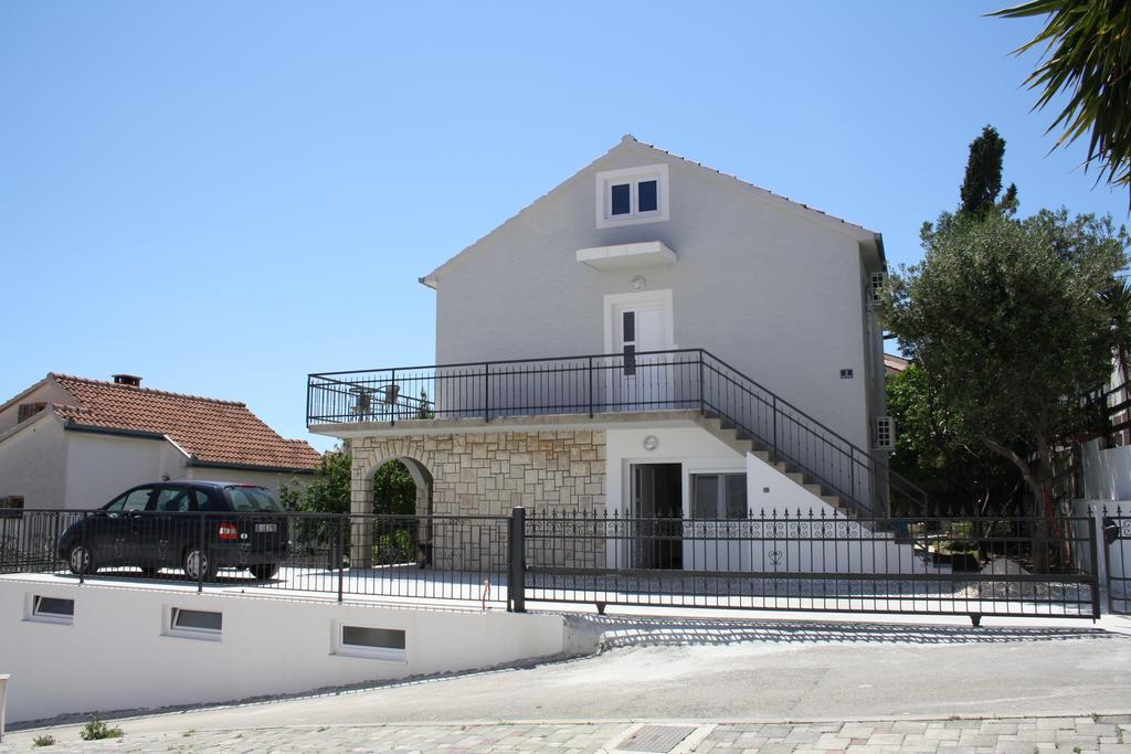 Apartments Suker Trogir Exteriér fotografie
